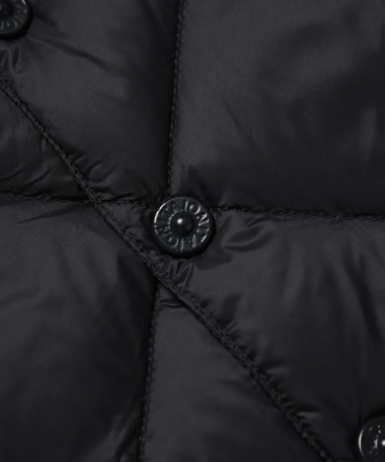 Reversible Single Snap Button Down Gilet - Image 5