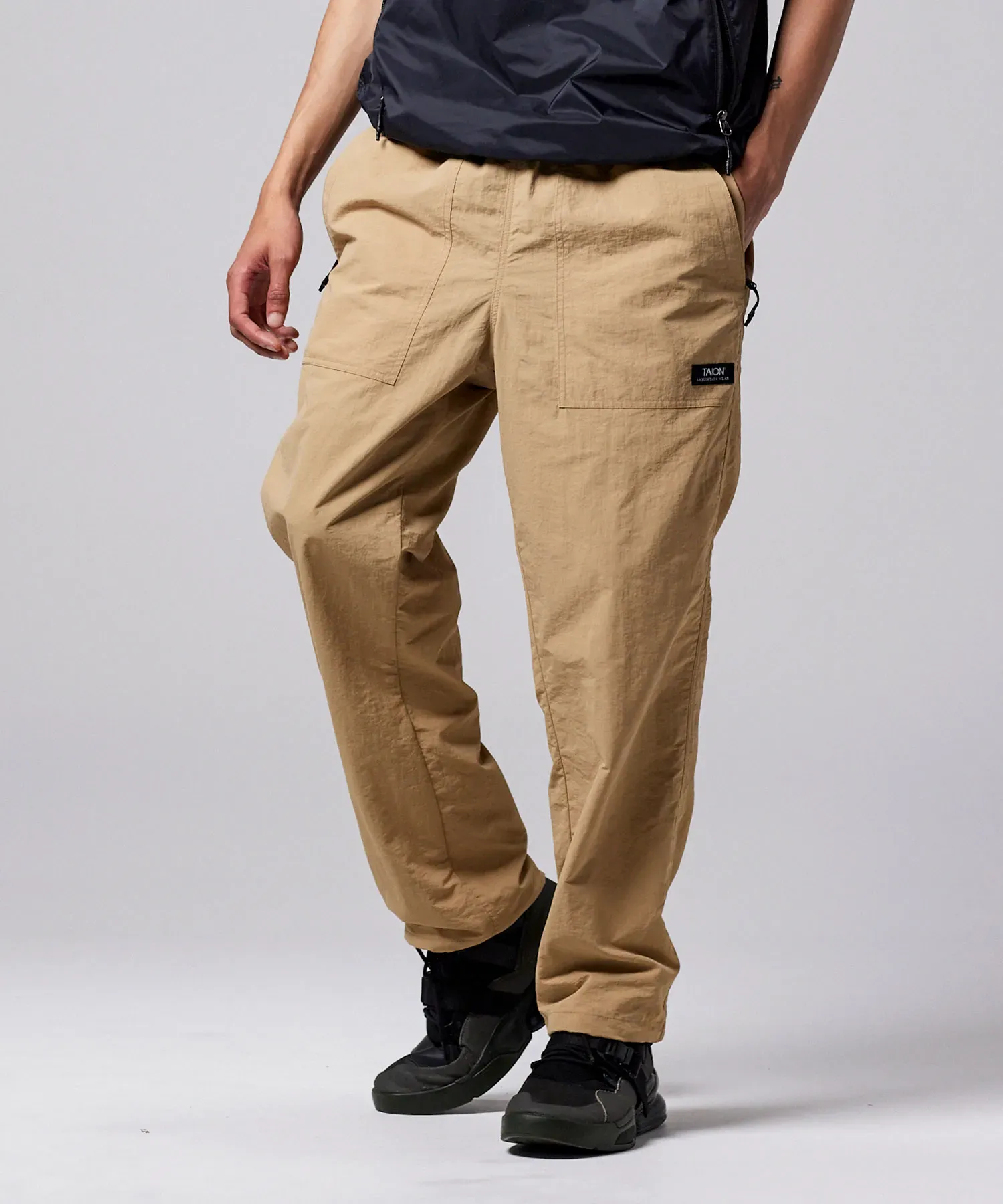 Non Down Mountain W-Pocket Pants - Image 12