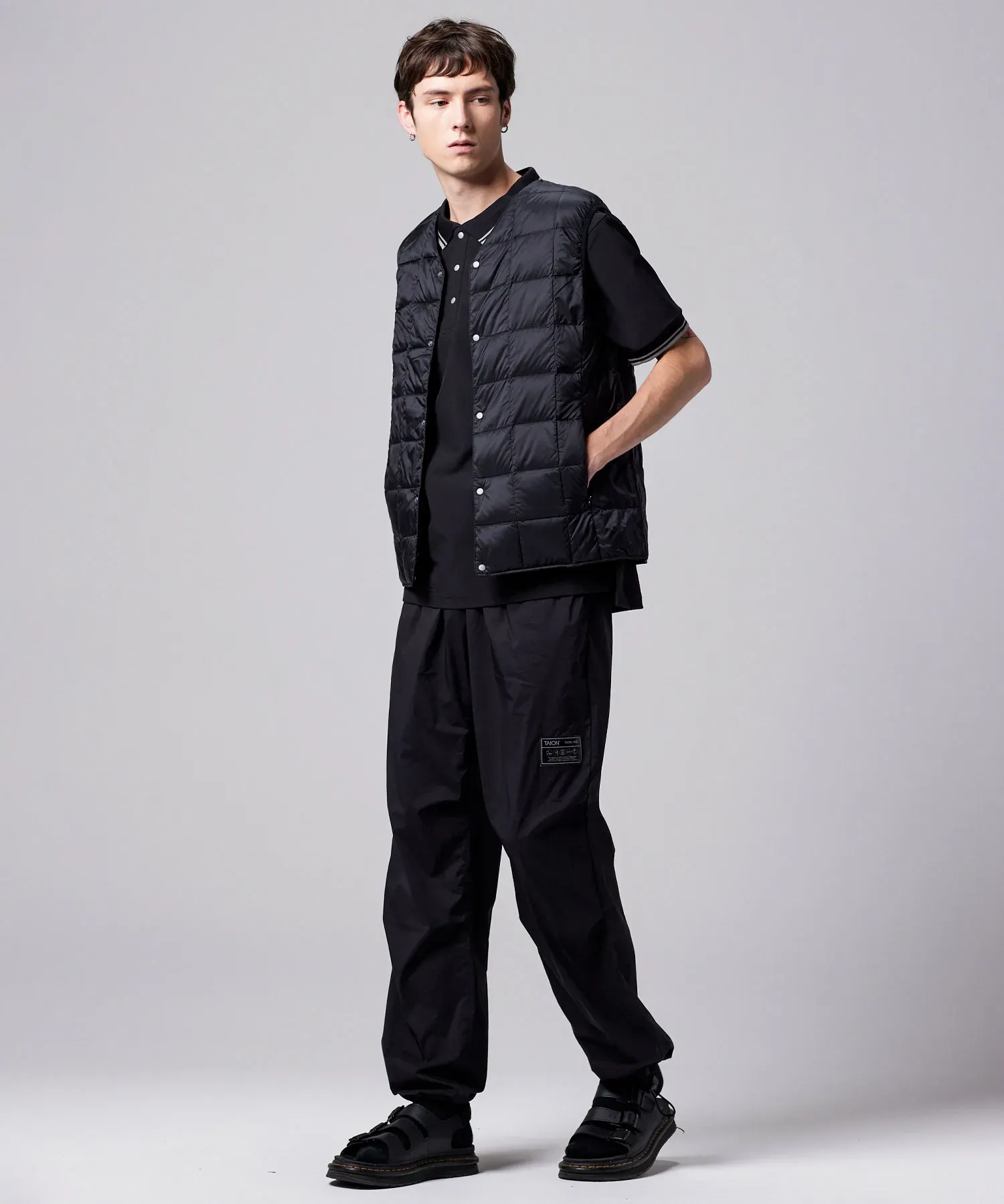 Unisex Basic V-Neck Button Down Vest - Image 19