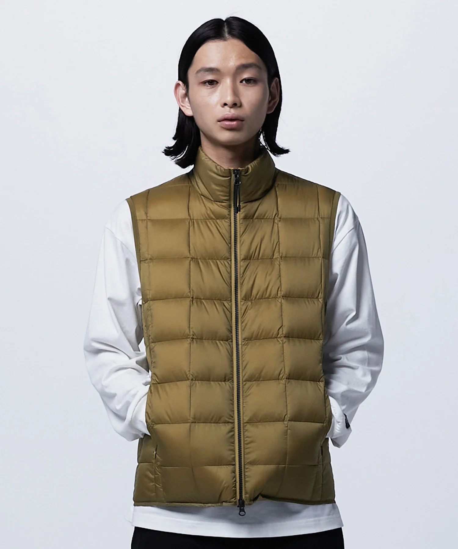 Unisex Basic Hi-Neck W-Zip Down Vest - Image 17