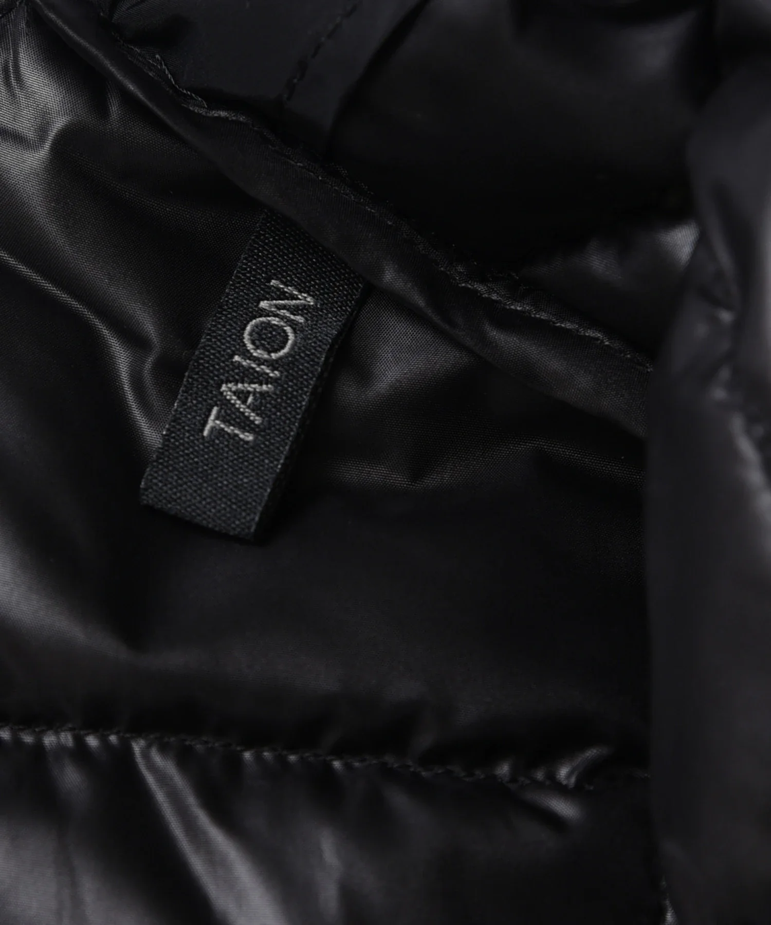 Unisex Basic Hi-Neck W-Zip Down Vest - Image 7