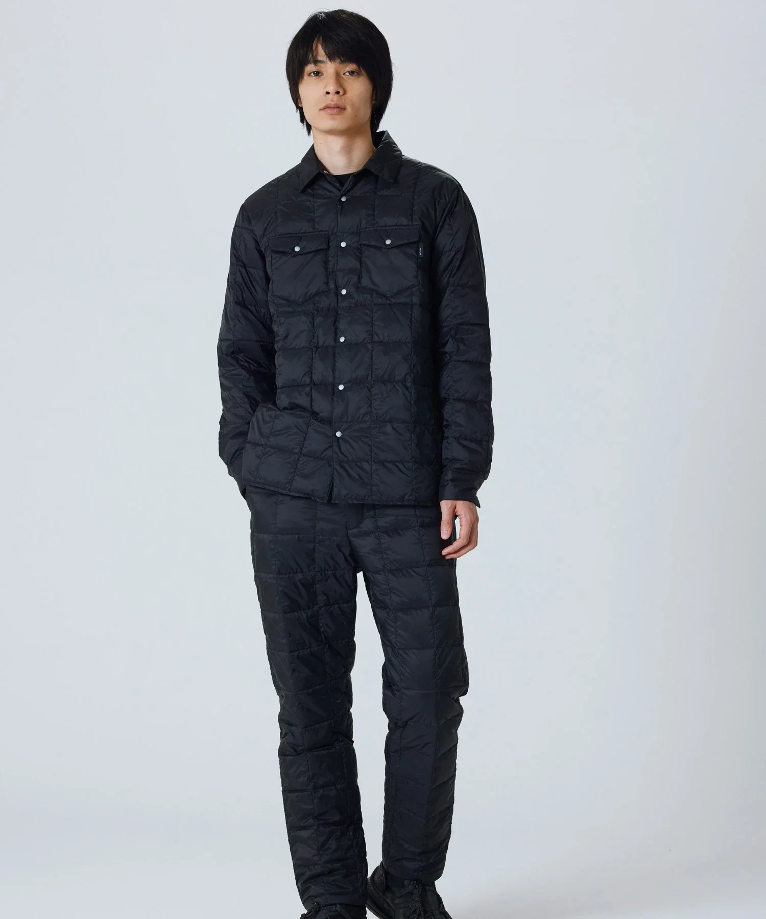Unisex Basic W-Pocket Down Shirts - Image 10