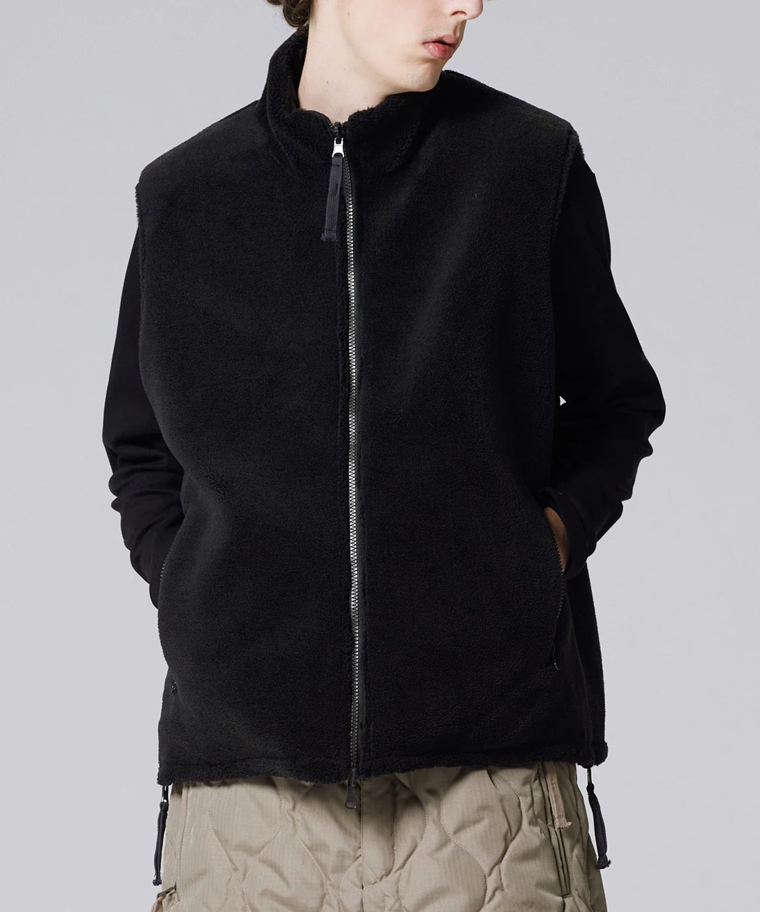 Unisex Military Reversible Hi-Neck Down Vest (Hard Shell) - Image 17