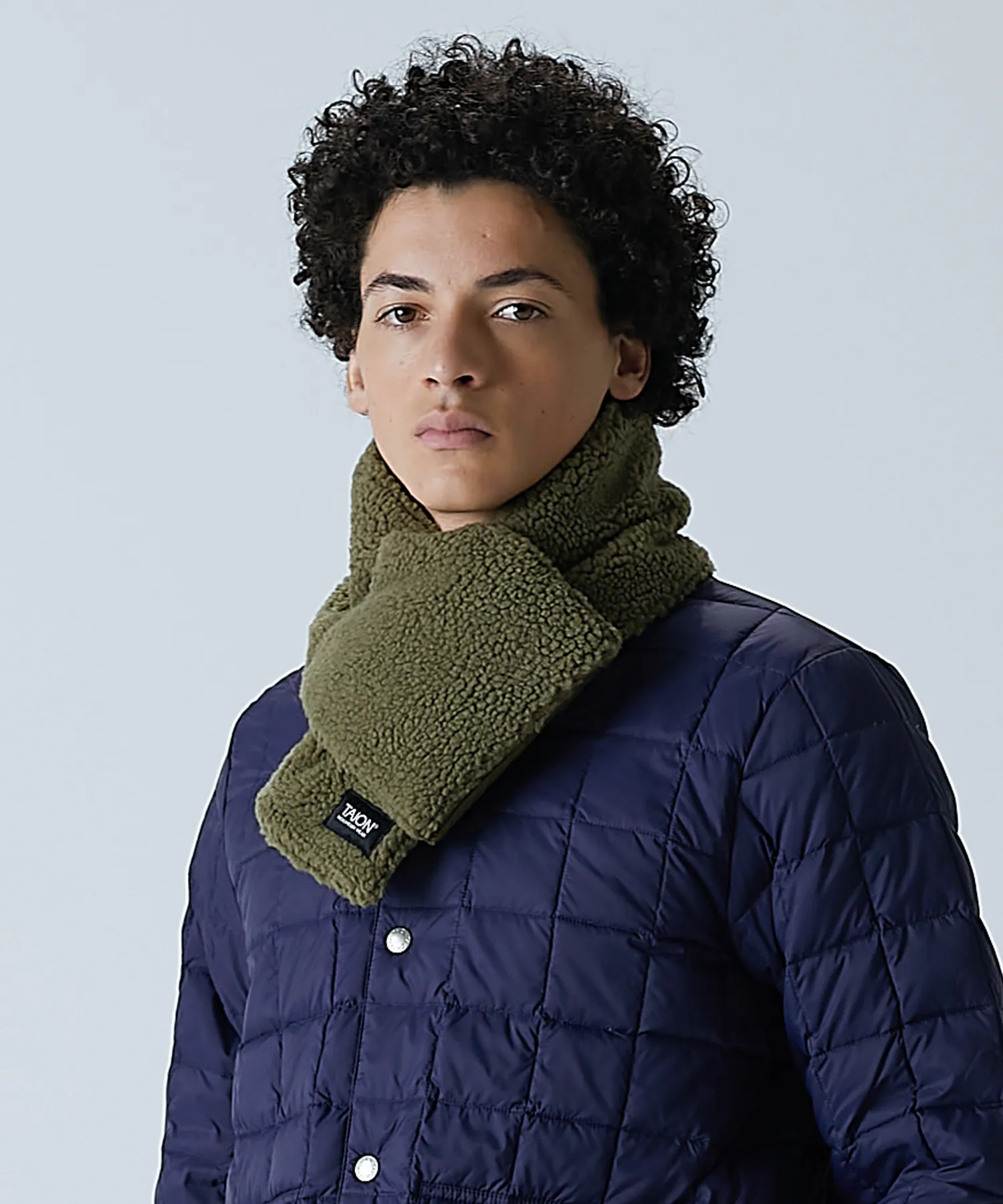 Mountain Reversible Down x Boa Scarf - Image 11
