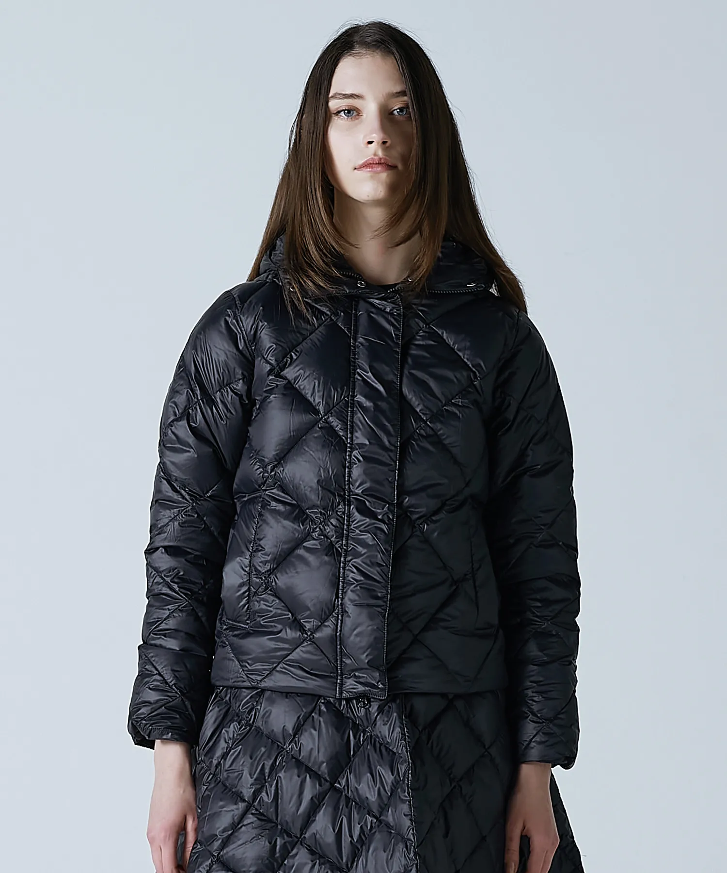 Unisex City Packable Hood Down Jacket - Image 9