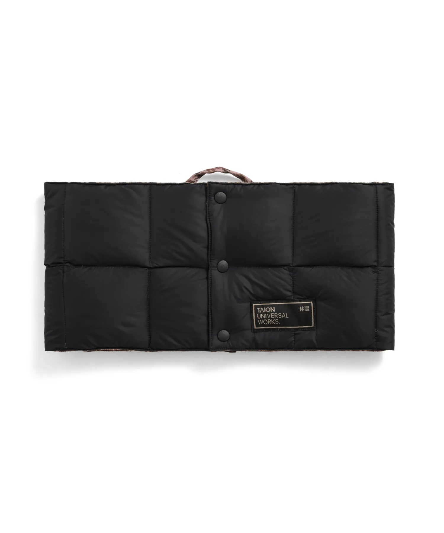 Universal Works x TAION Reversible Down Neck Warmer <UW-TA-R203> - Image 11