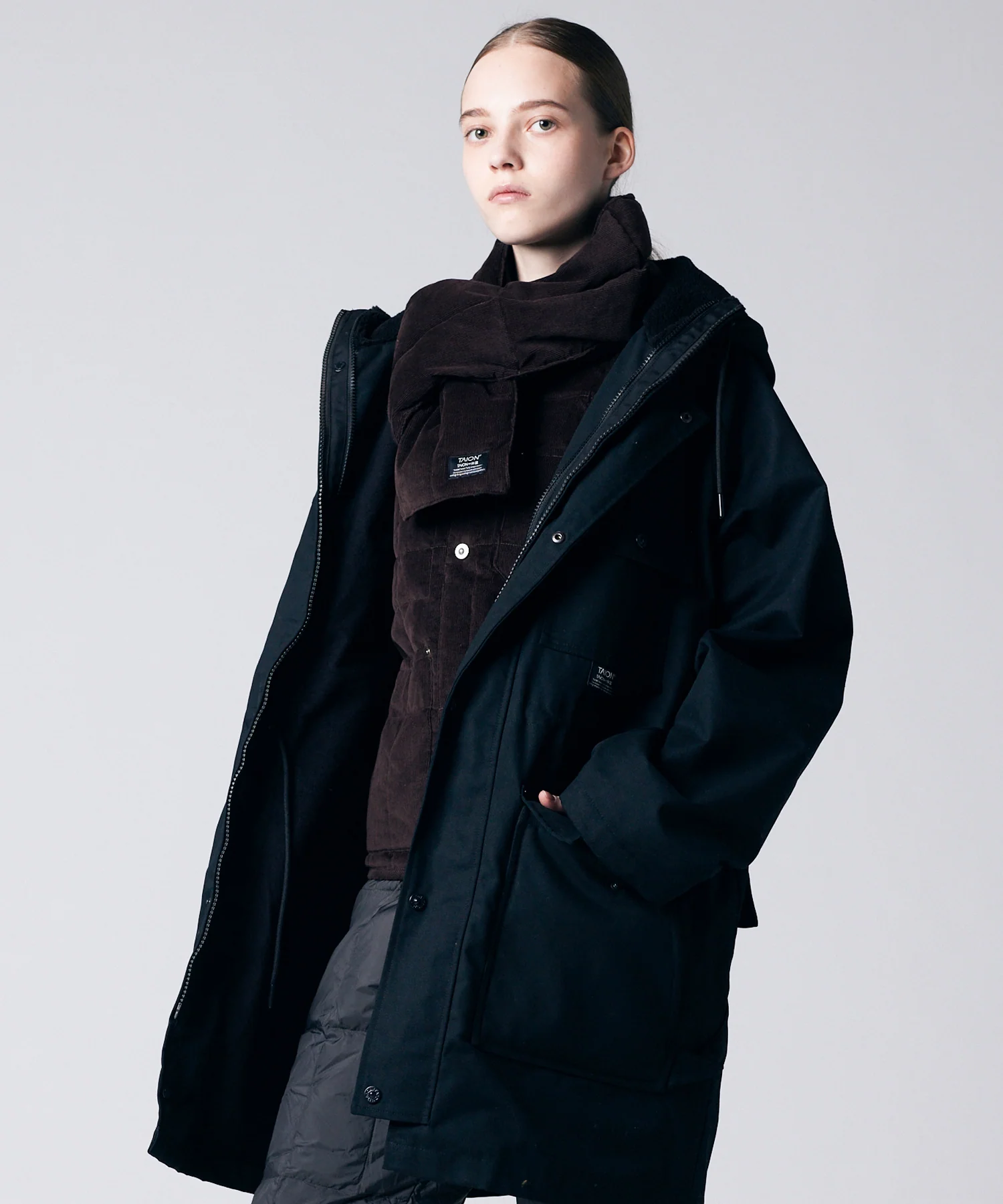 Work Corduroy x Down Scarf - Image 7
